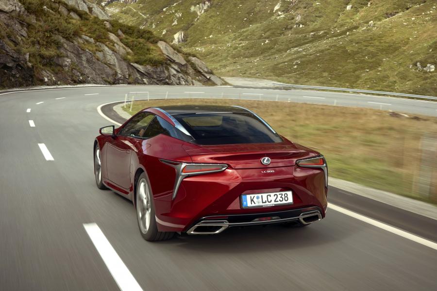  Lexus LC500 2017 года  (WW) (фото 1 из 12)